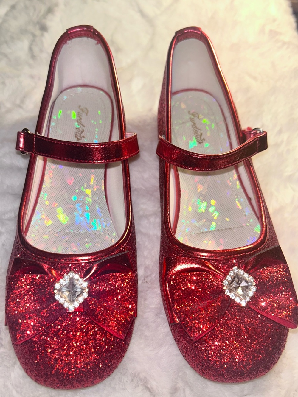 Dorothy ruby red slippers wizard of oz 4Y 5.5W S1